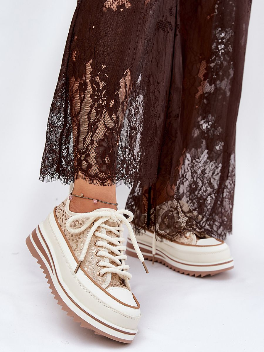 Sneakers model 211353 Step in style